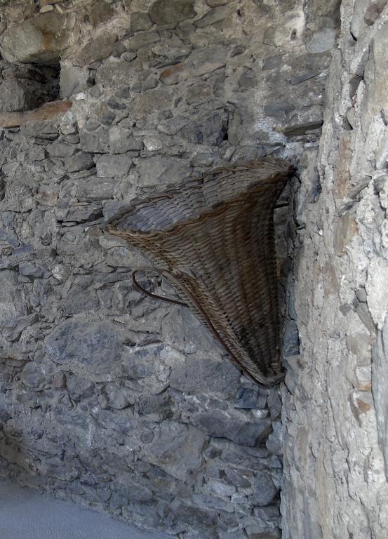 Apartamento Il Granaio Di Palazzo Guicciardi San Bernardo  Exterior foto